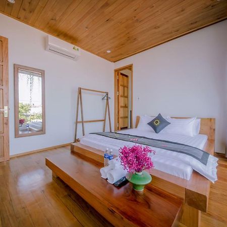 The Purple Hue Homestay Ngoại thất bức ảnh